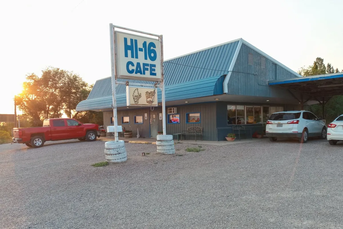 Hi-16 Cafe | Drive In Restaurant photo 1