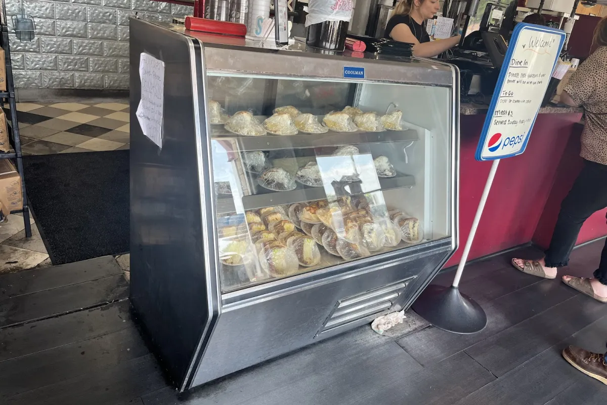 Stephano's Southland Restaurant | Pizza photo 1