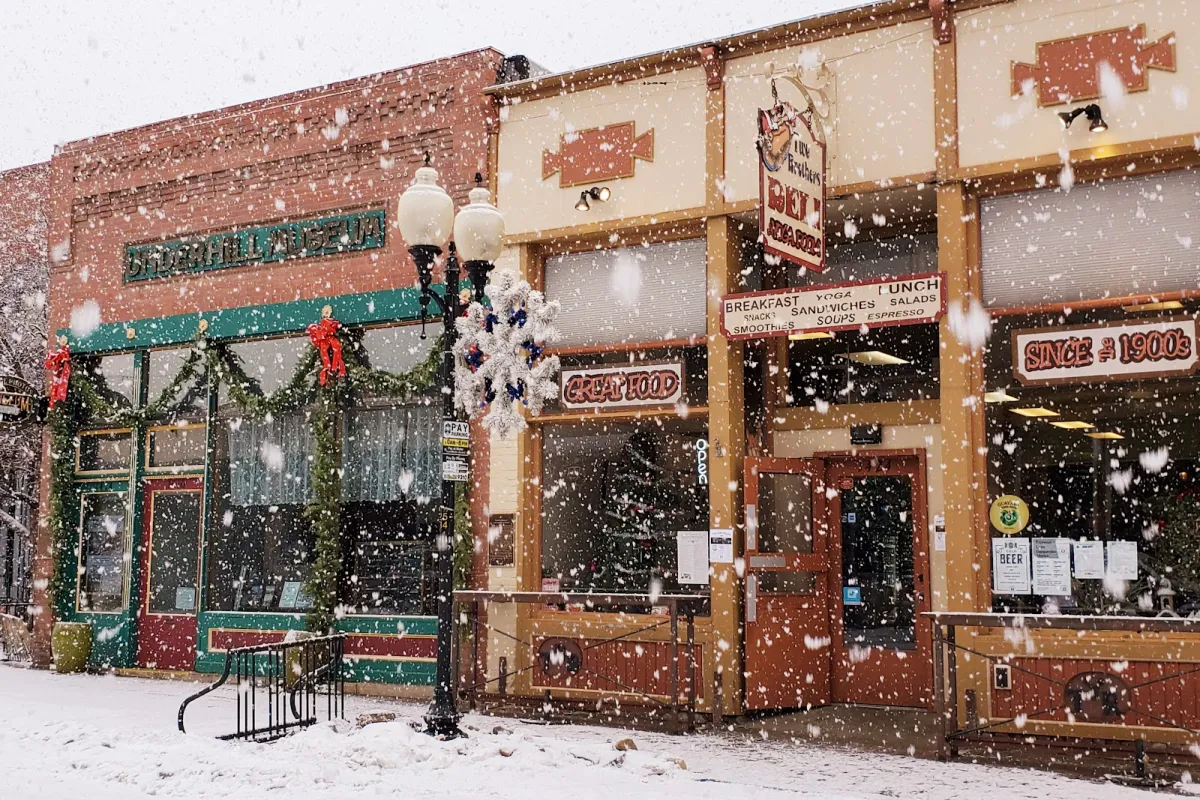 Two Brothers Deli photo 1