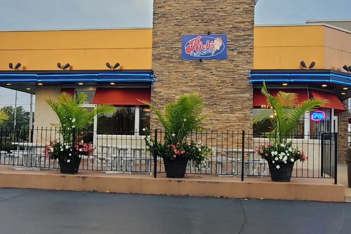 Rich's Frozen Custard photo 1