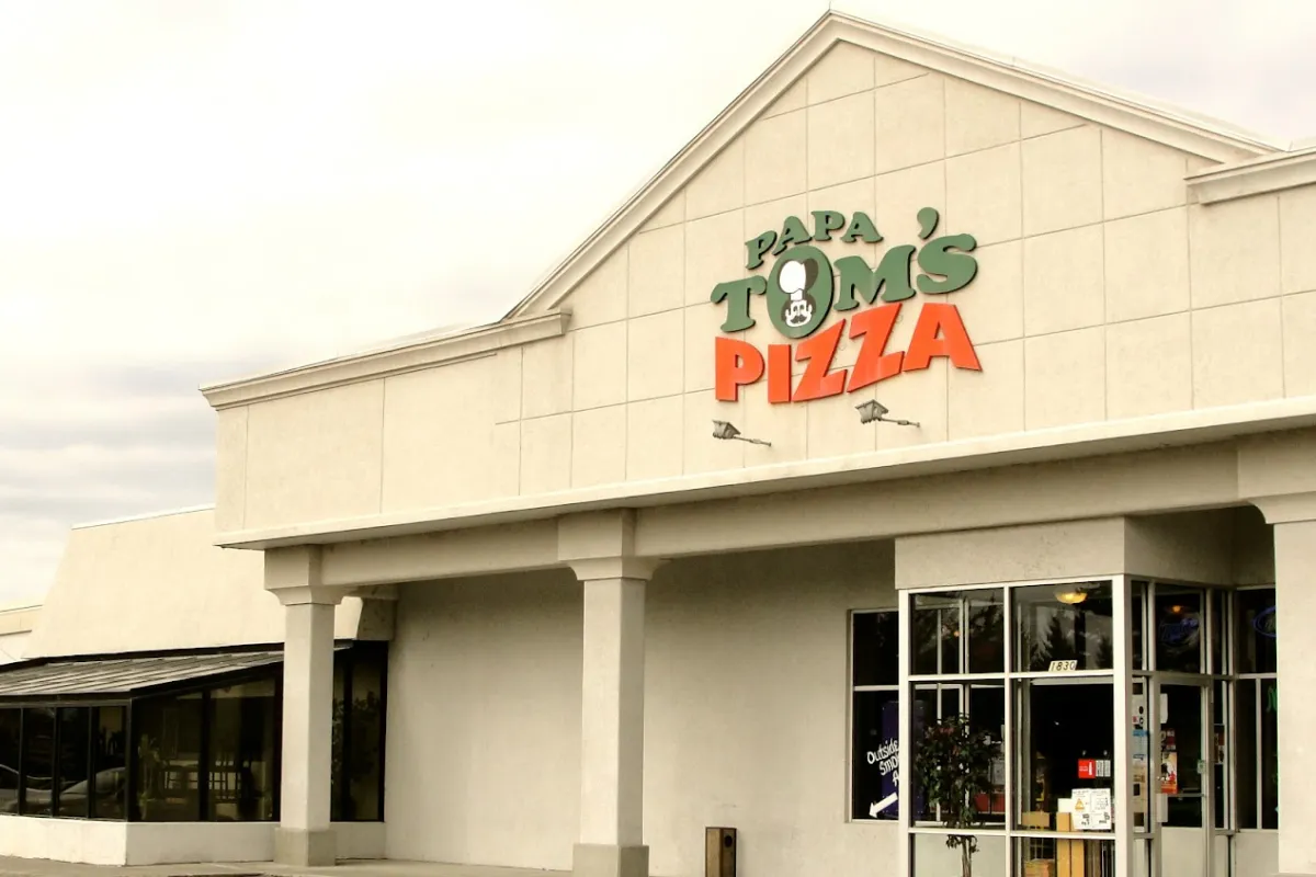 Papa Tom's Pizza photo 1