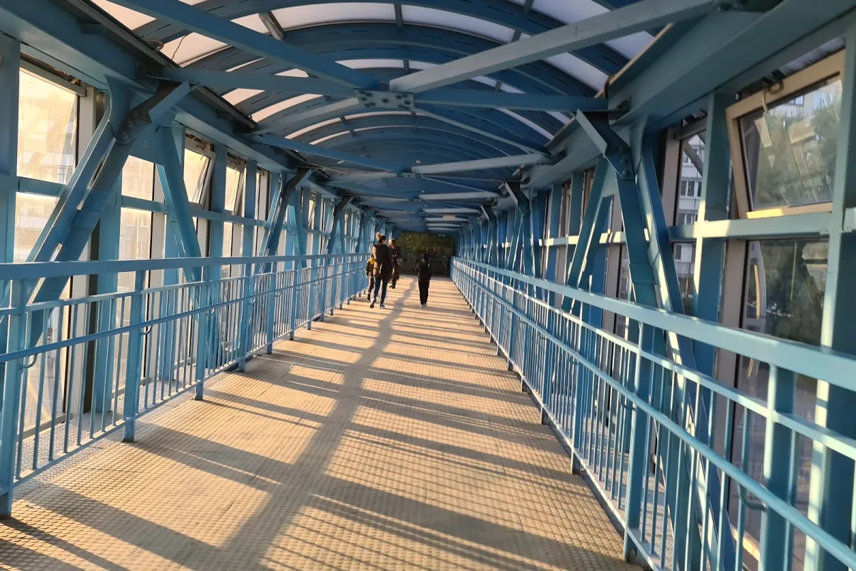 Pedestrian Overpass photo 1