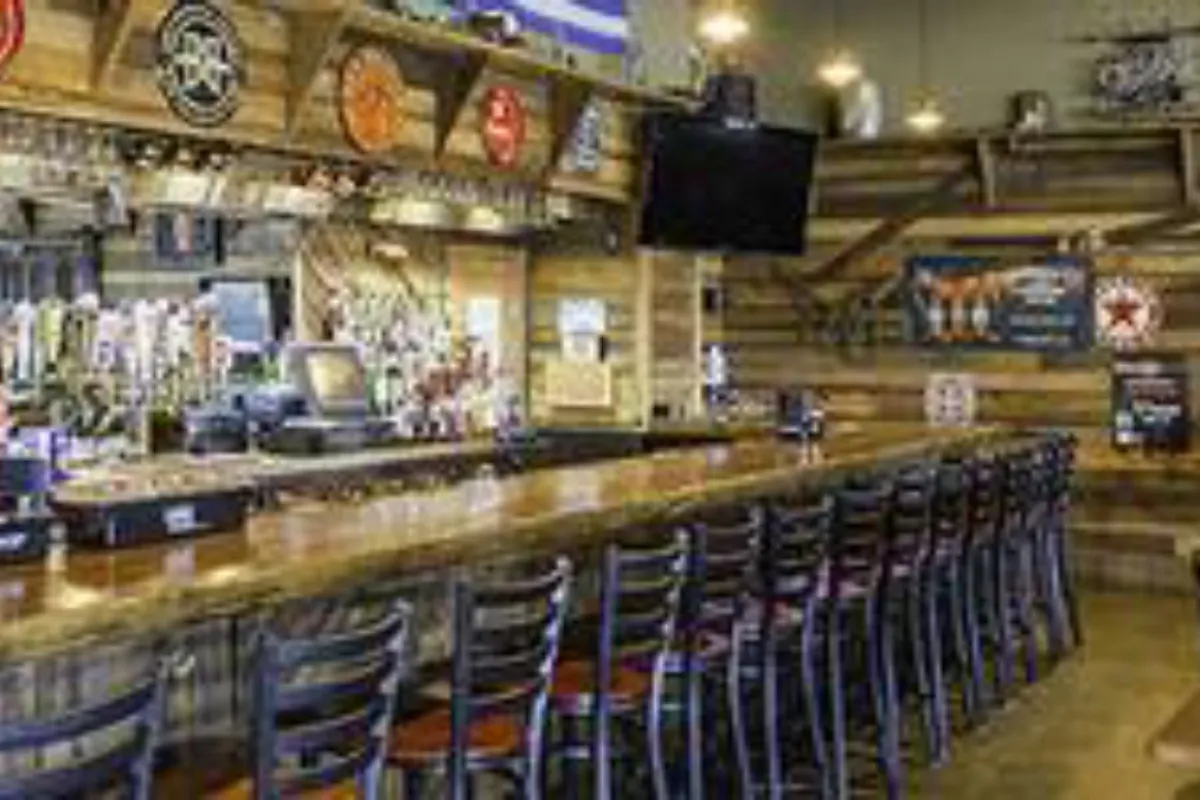 Mountain Tap Bar & Grill photo 1