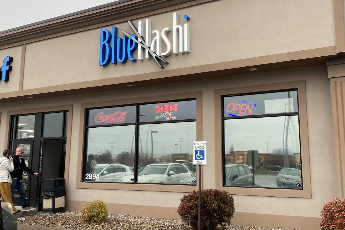 Blue Hashi | Sushi photo 1