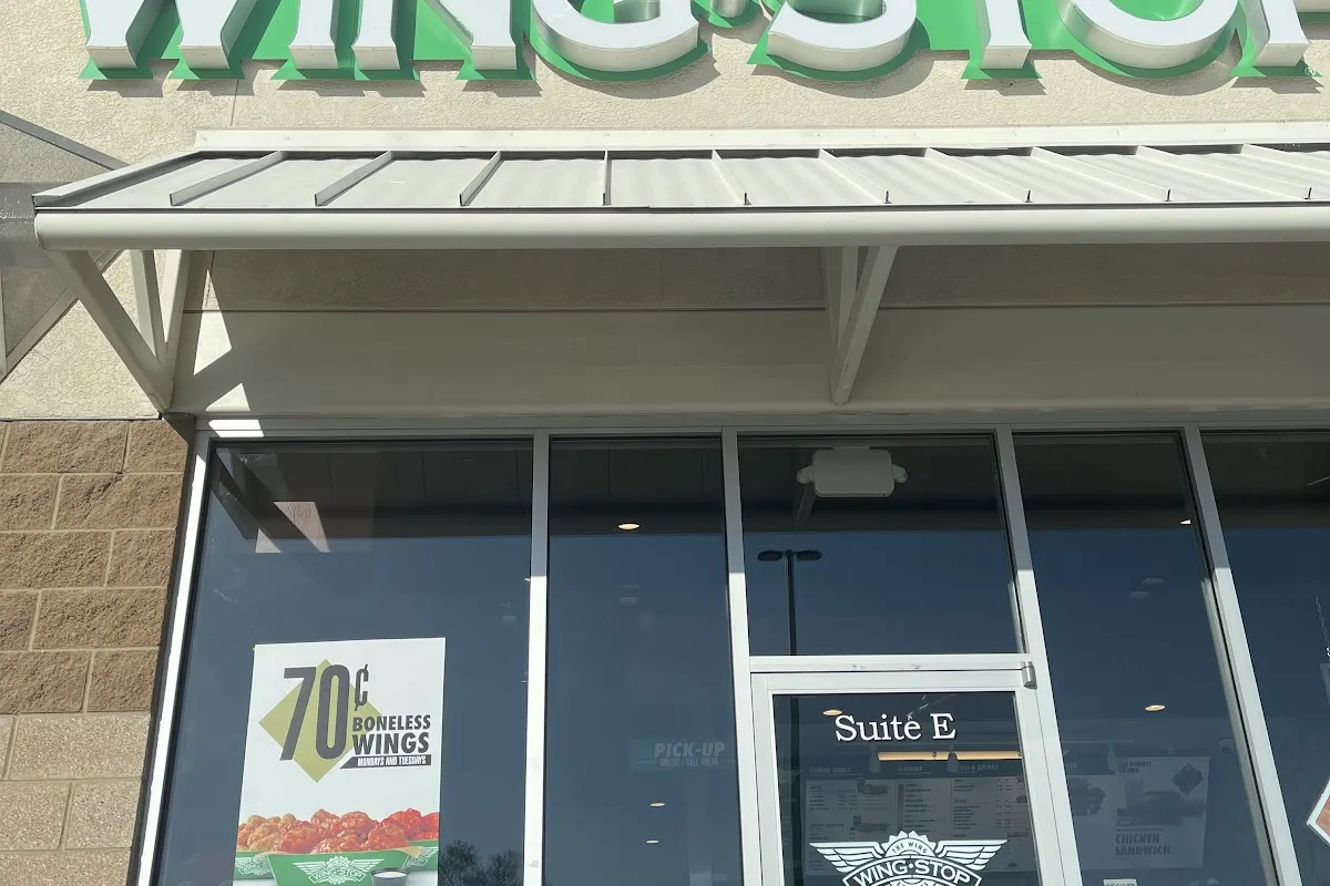 Wingstop photo 1