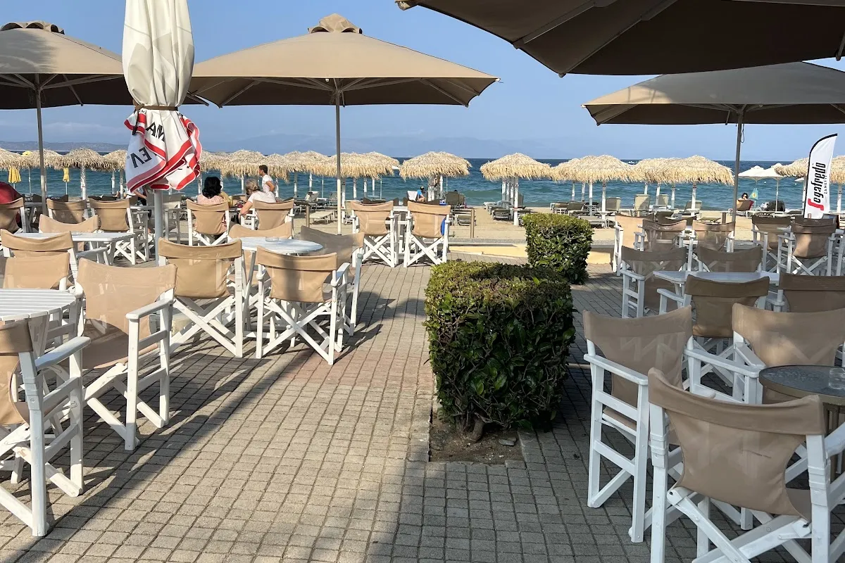Καλοκαιράκι Beach Bar photo 1