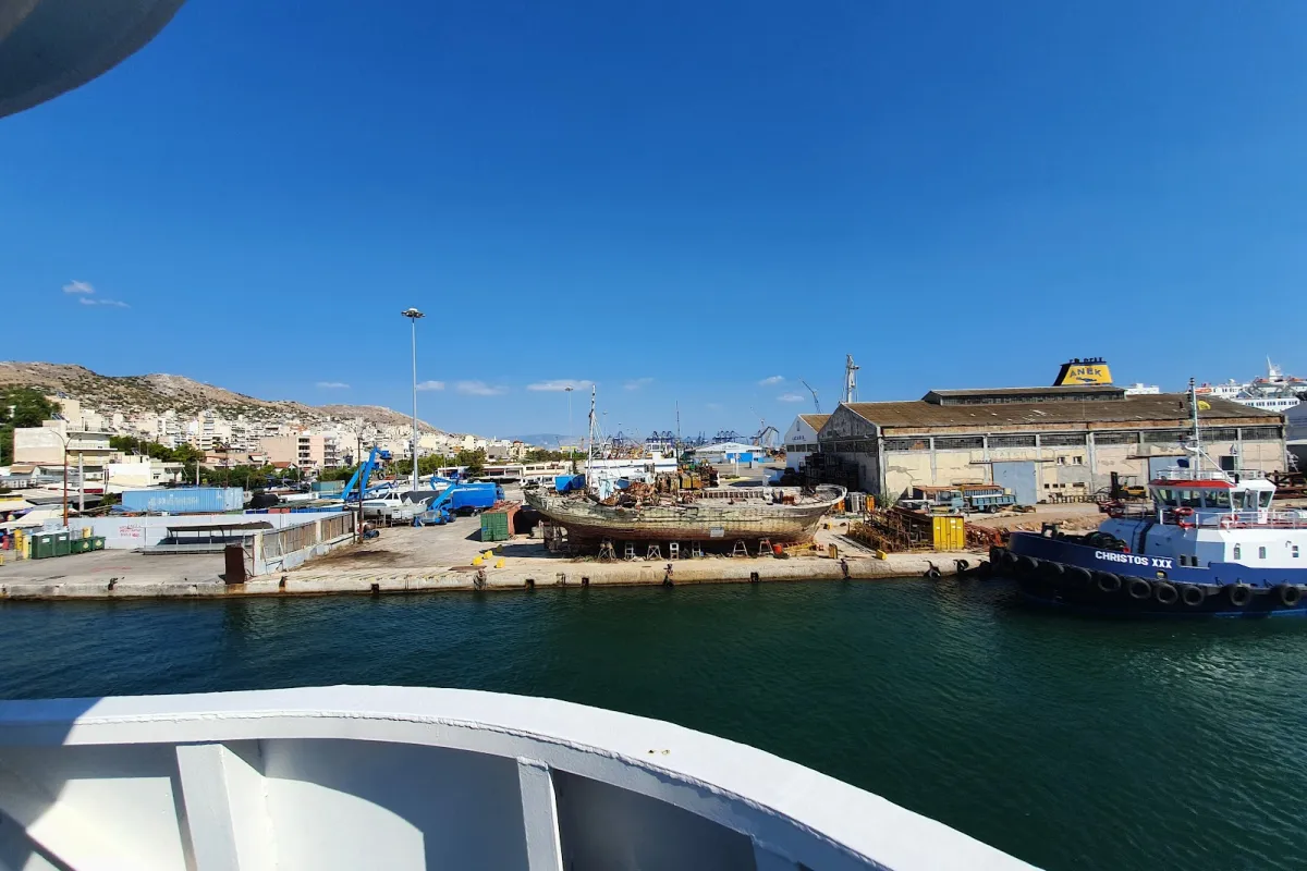 Perama - Salamis Ferry Line photo 1