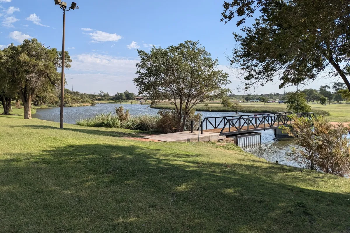 Mackenzie Main City Park photo 1