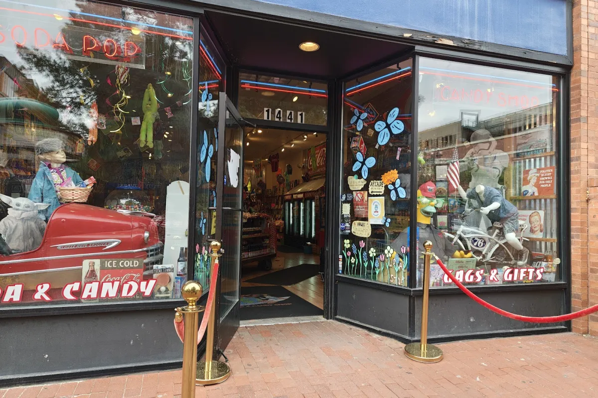 Rocket Fizz Boulder photo 1