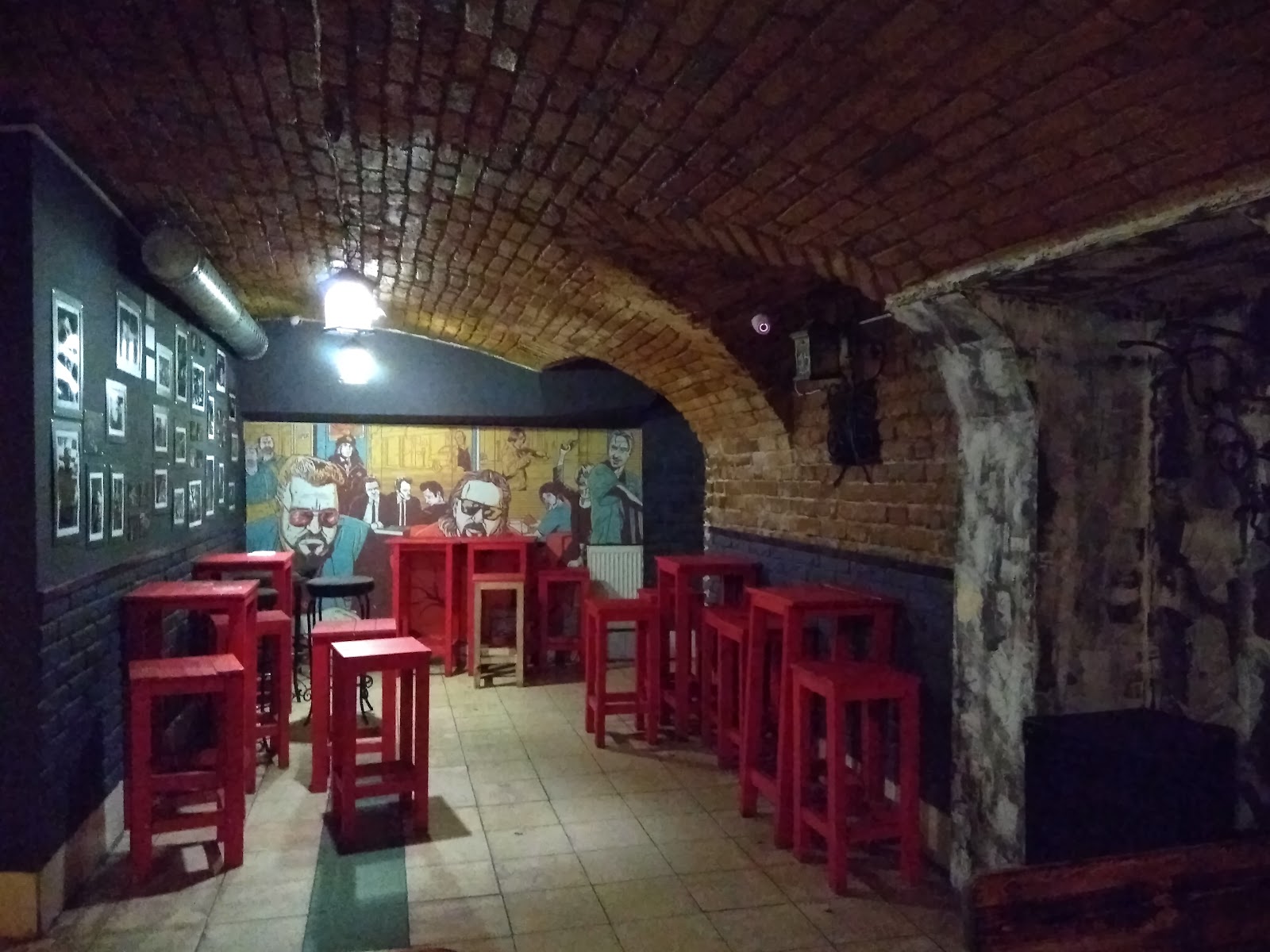 Bar Koritsa photo 2