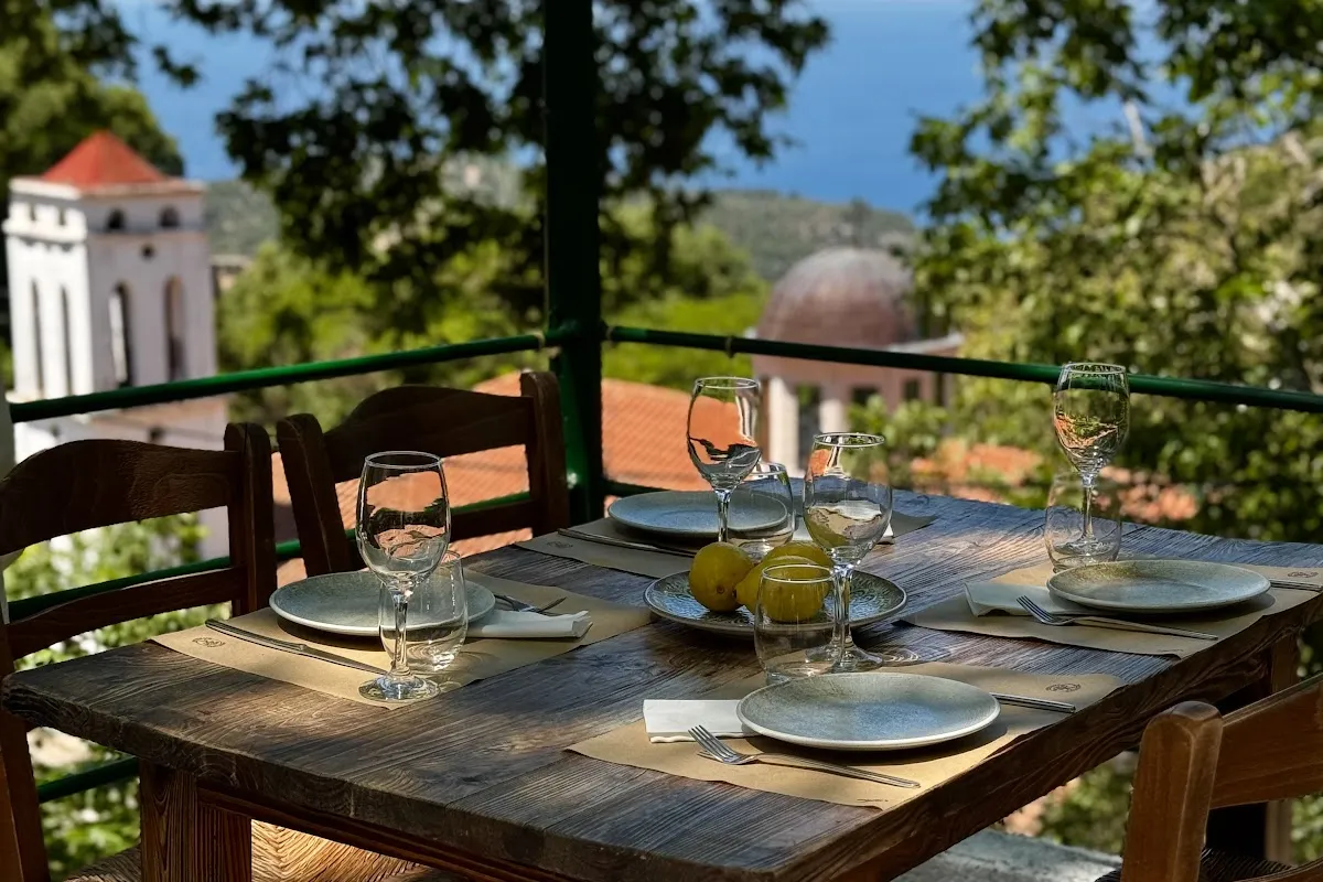 Taverna Platana photo 1