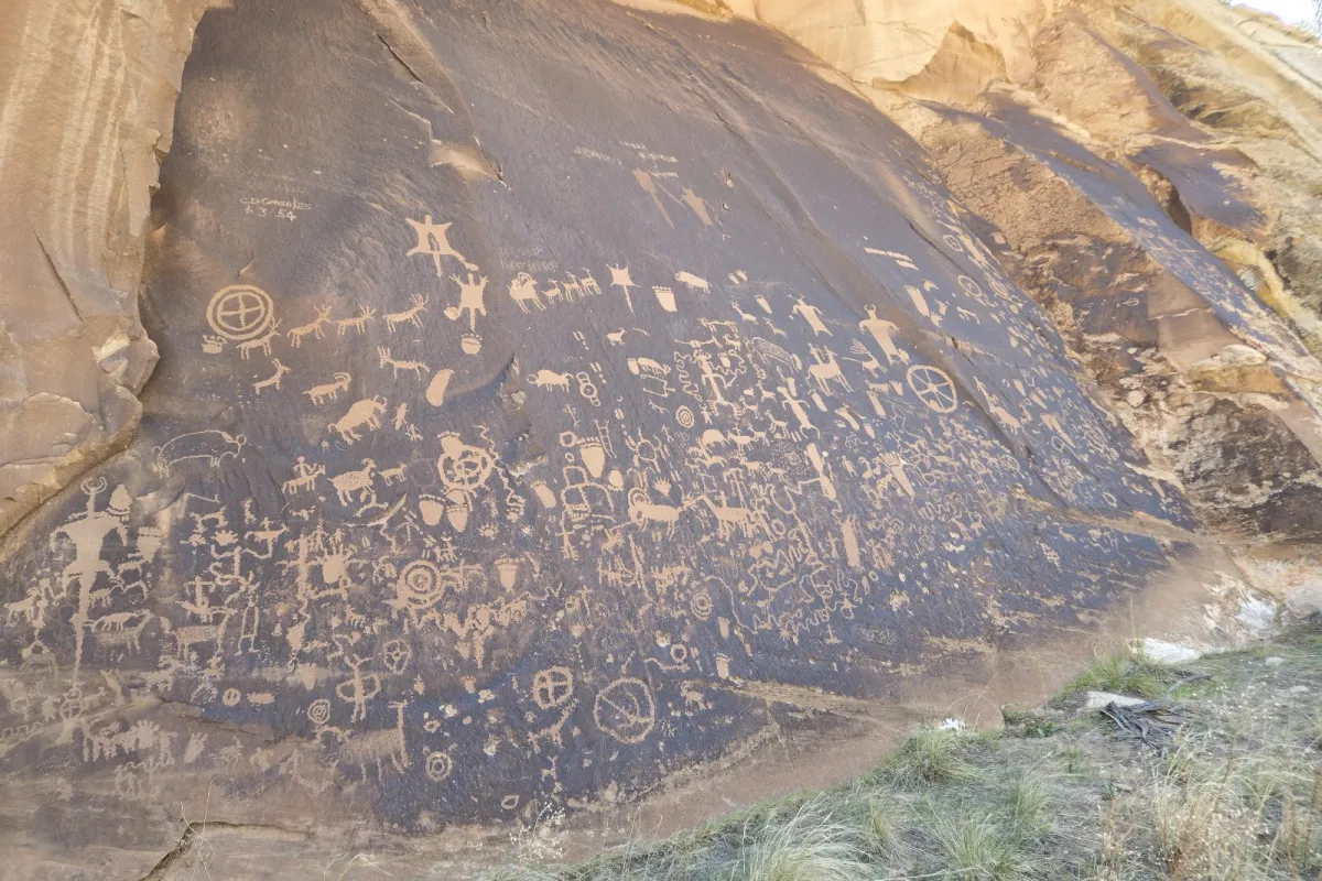 Newspaper Rock State Historical Monument photo 1