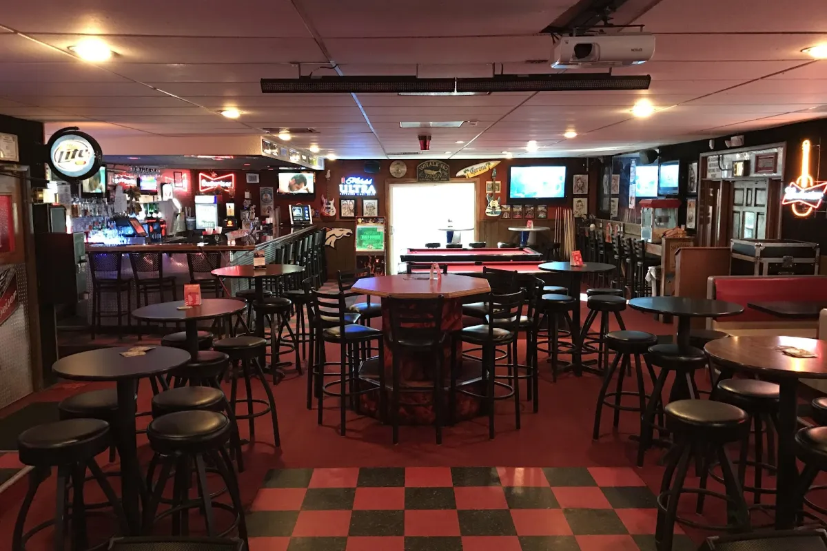 Jake's Roadhouse photo 1