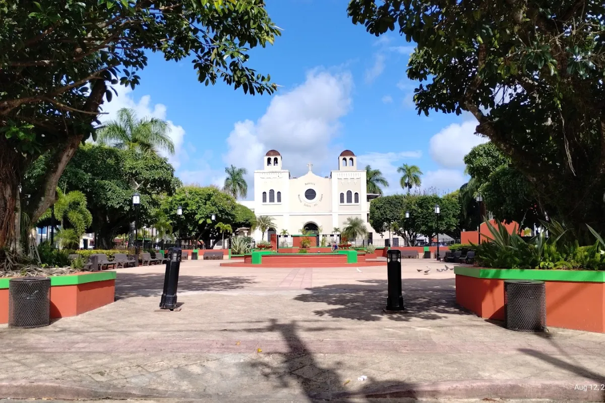 Plaza Francisco M. Zeno photo 1