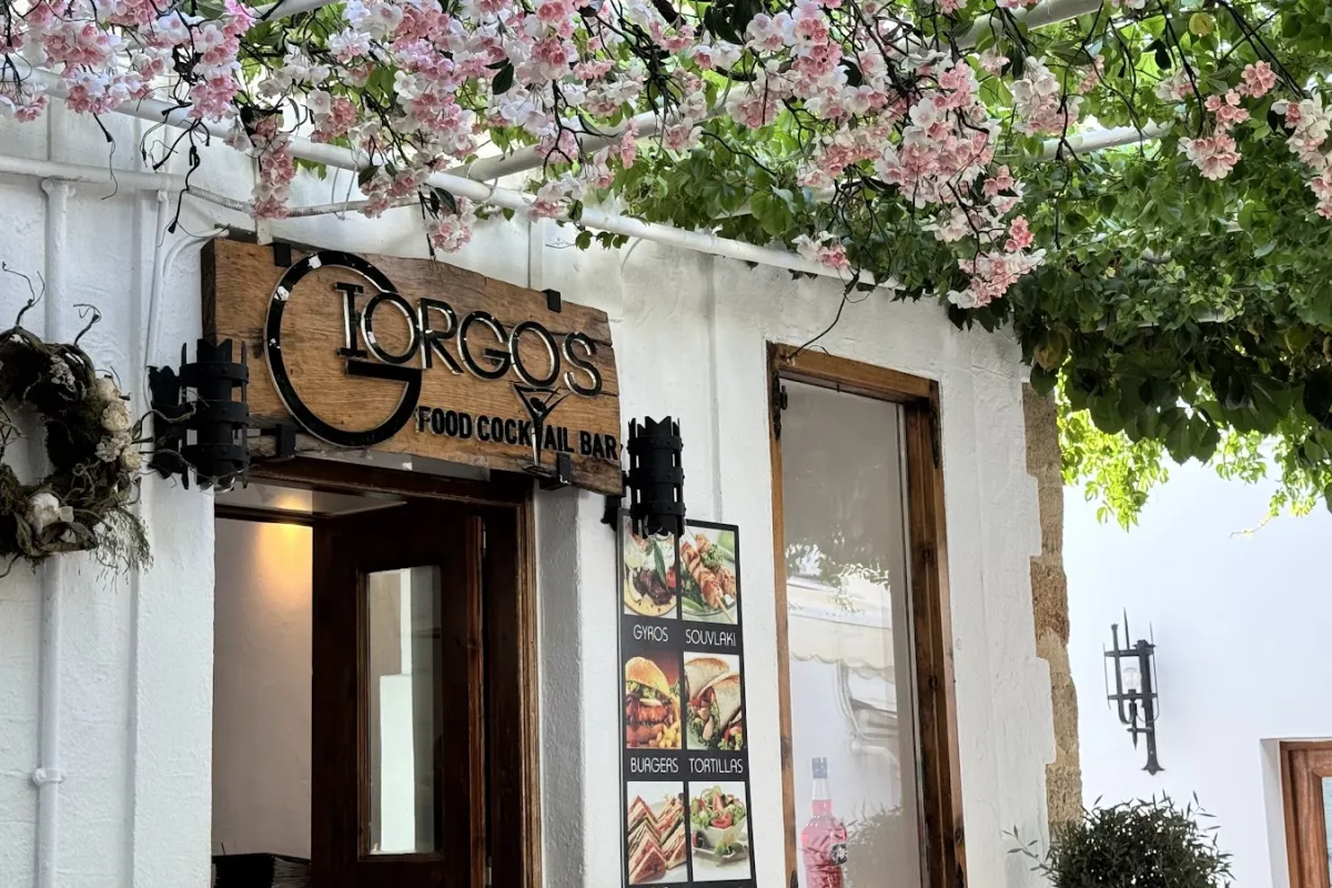Giorgos Food & Cocktail Bar photo 1