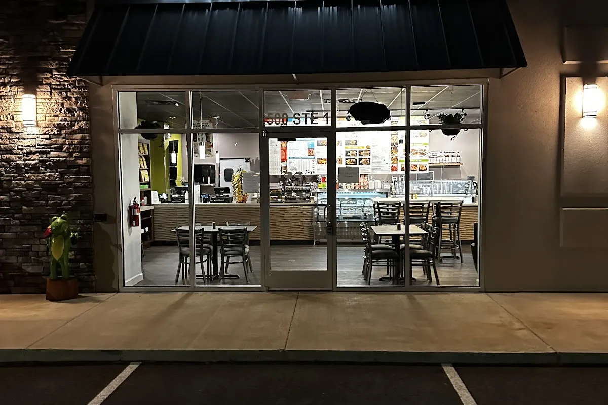 Green Frog Coffee & Grill Dyersburg photo 1
