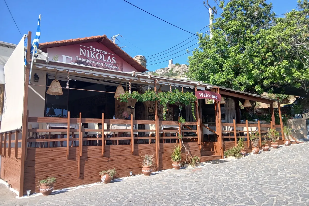 Nikolas Taverna photo 1