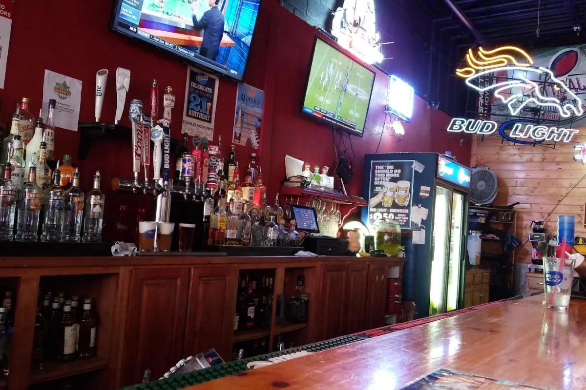 Parrot's Sports Grill photo 1
