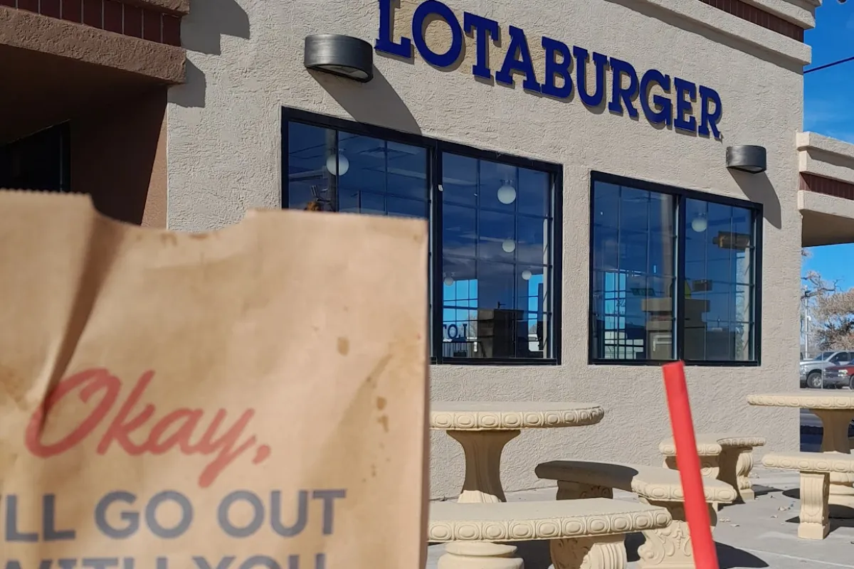 Blake's Lotaburger photo 1