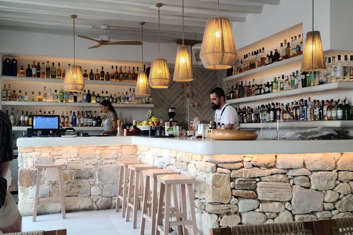 Fotis All Day Bar photo 1