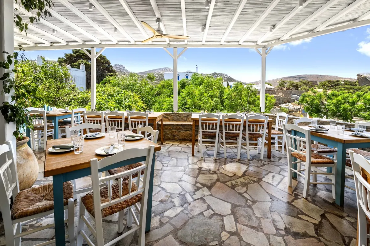 Aeraki Tiniako Restaurant photo 1