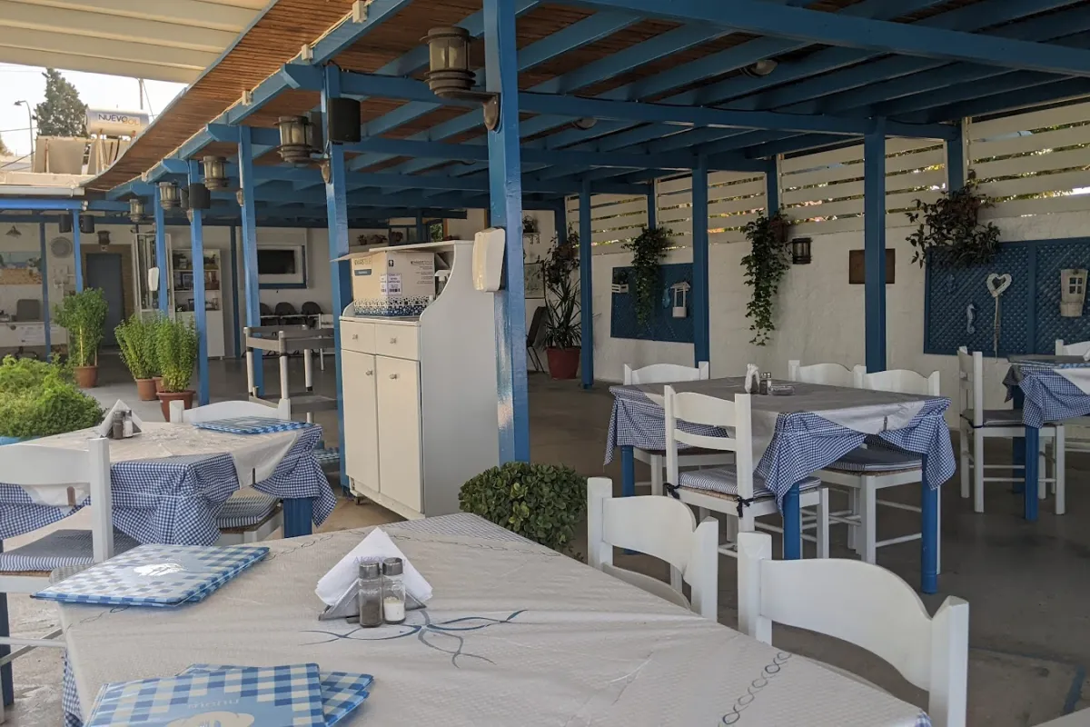 Akrogiali Taverna photo 1