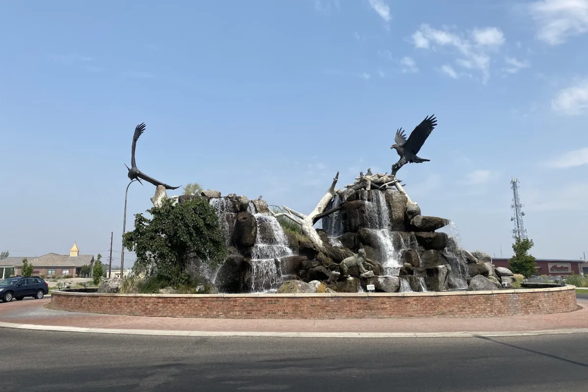 Eagle Rock Fountain photo 1