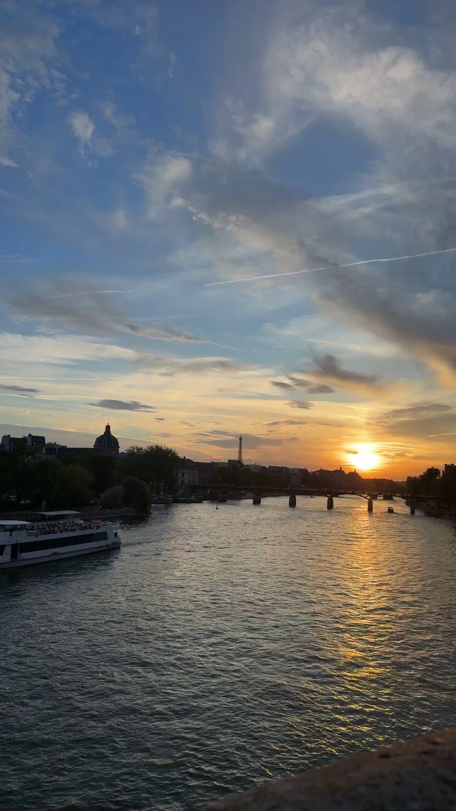 Notre-Dame Cathedral of Paris photo 2