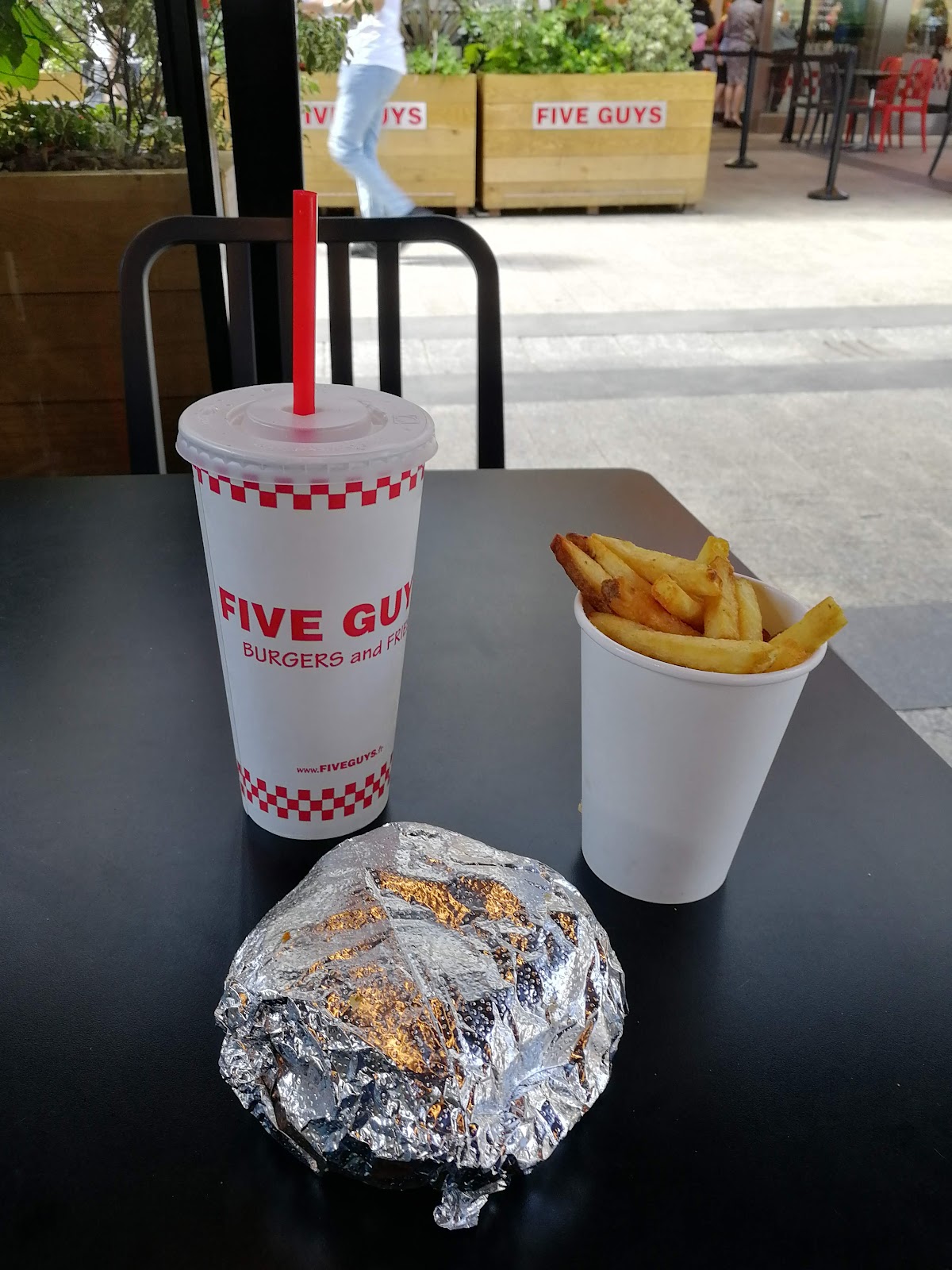 Five Guys Burgers and Fries Champs-Élysées photo 5