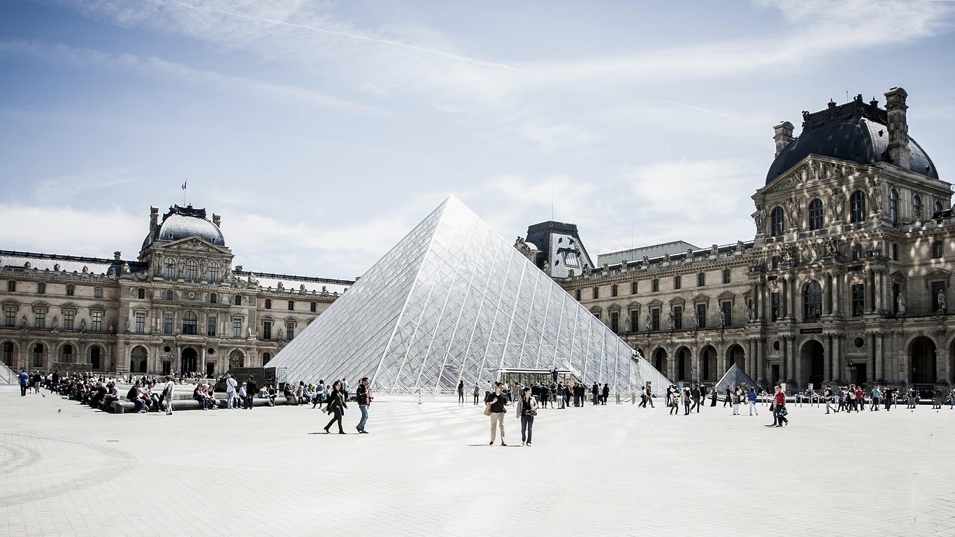 ExperienceFirst - Paris Tours photo 1
