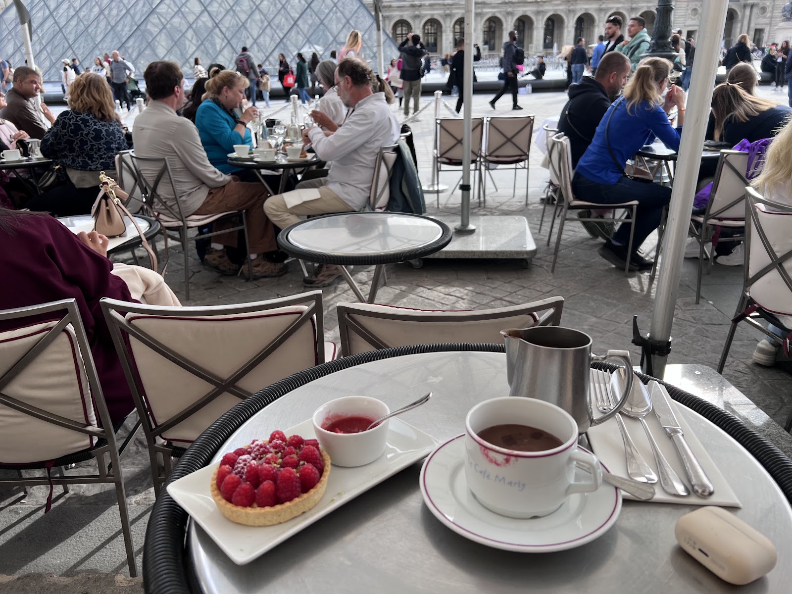 Le Café Marly photo 10