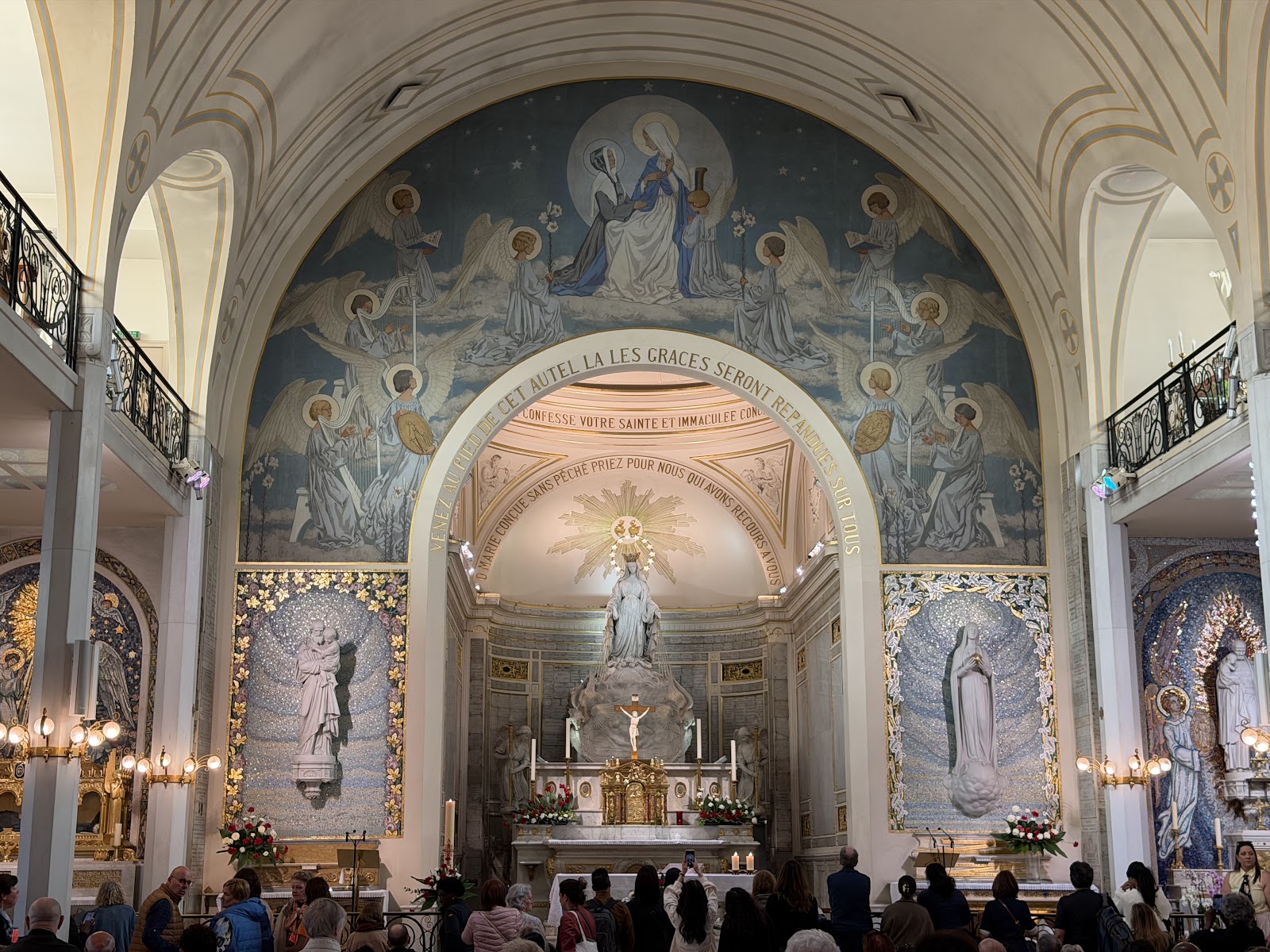 Chapel of Our Lady of the Miraculous Medal photo 8