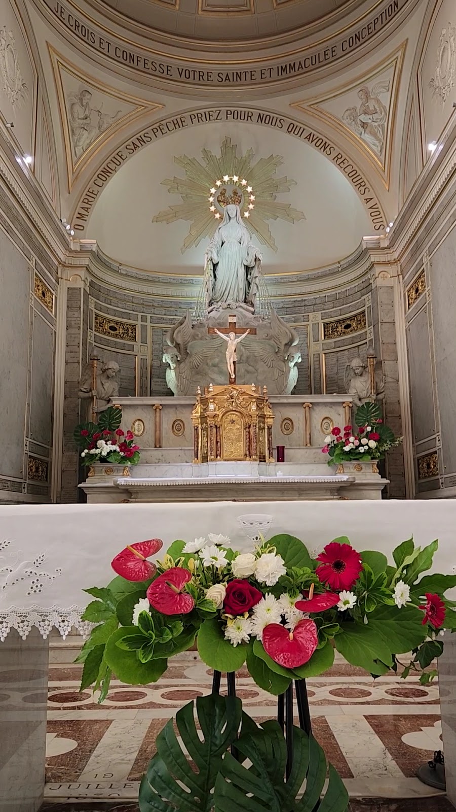 Chapel of Our Lady of the Miraculous Medal photo 4