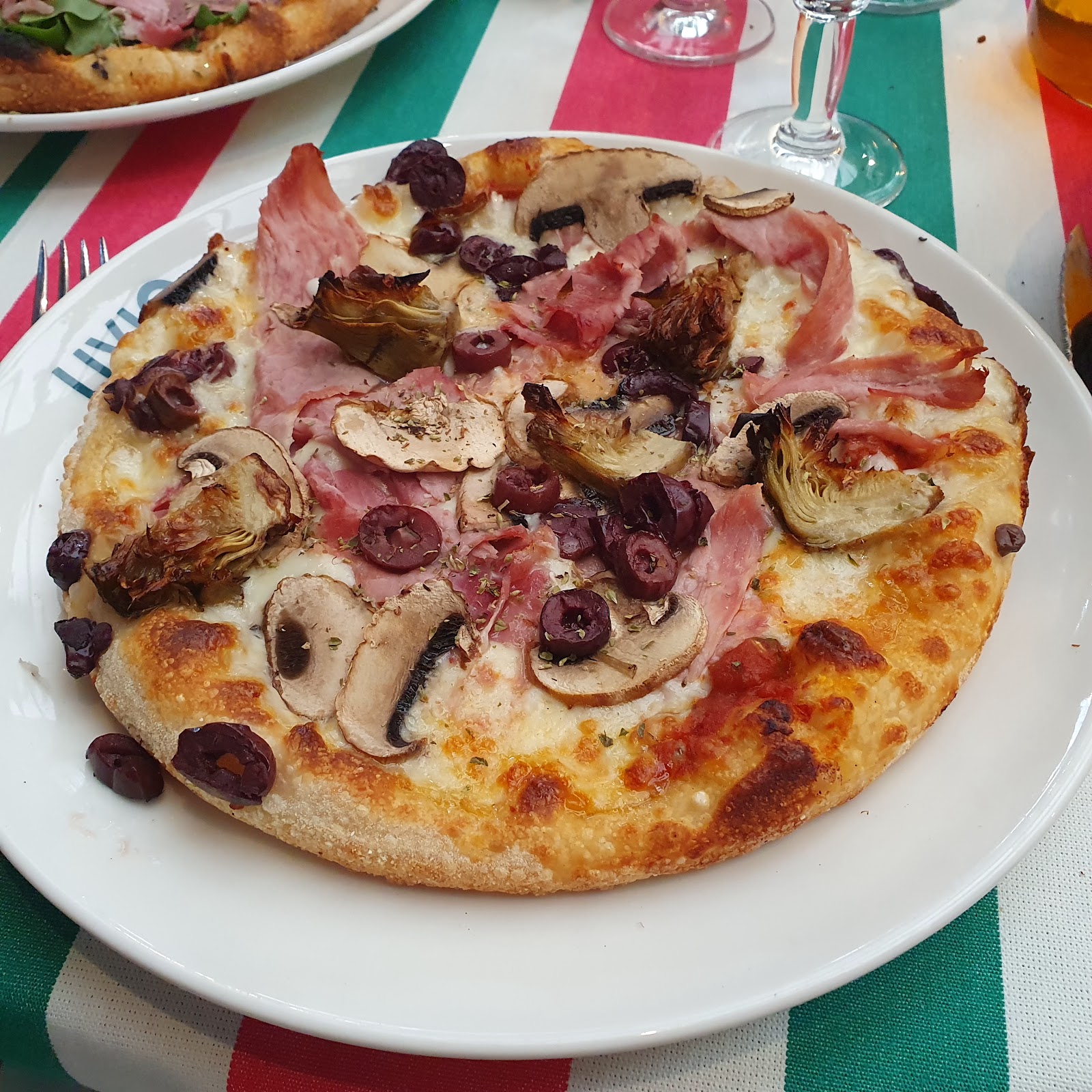 Livio photo 4