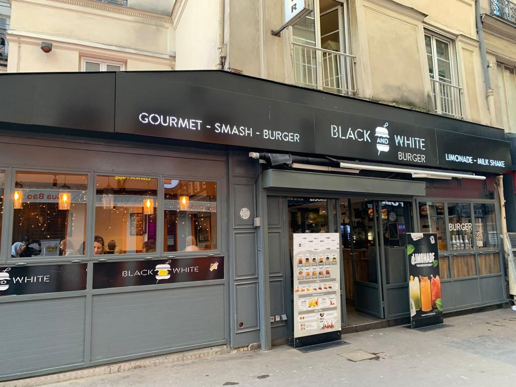 Black & White Burger Châtelet photo 1