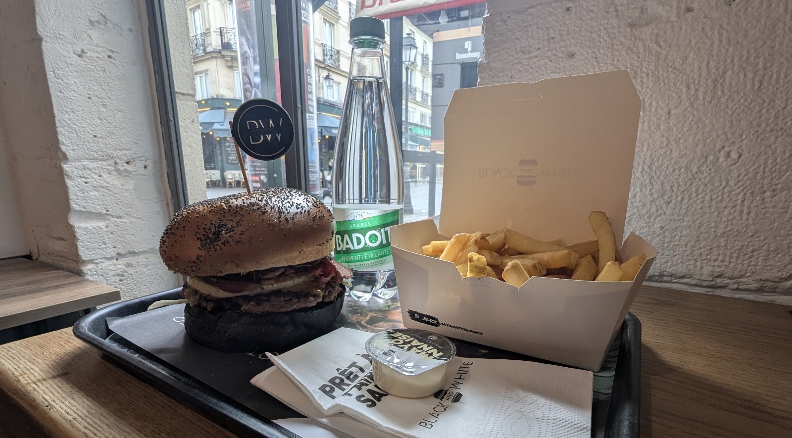 Black & White Burger Châtelet photo 2