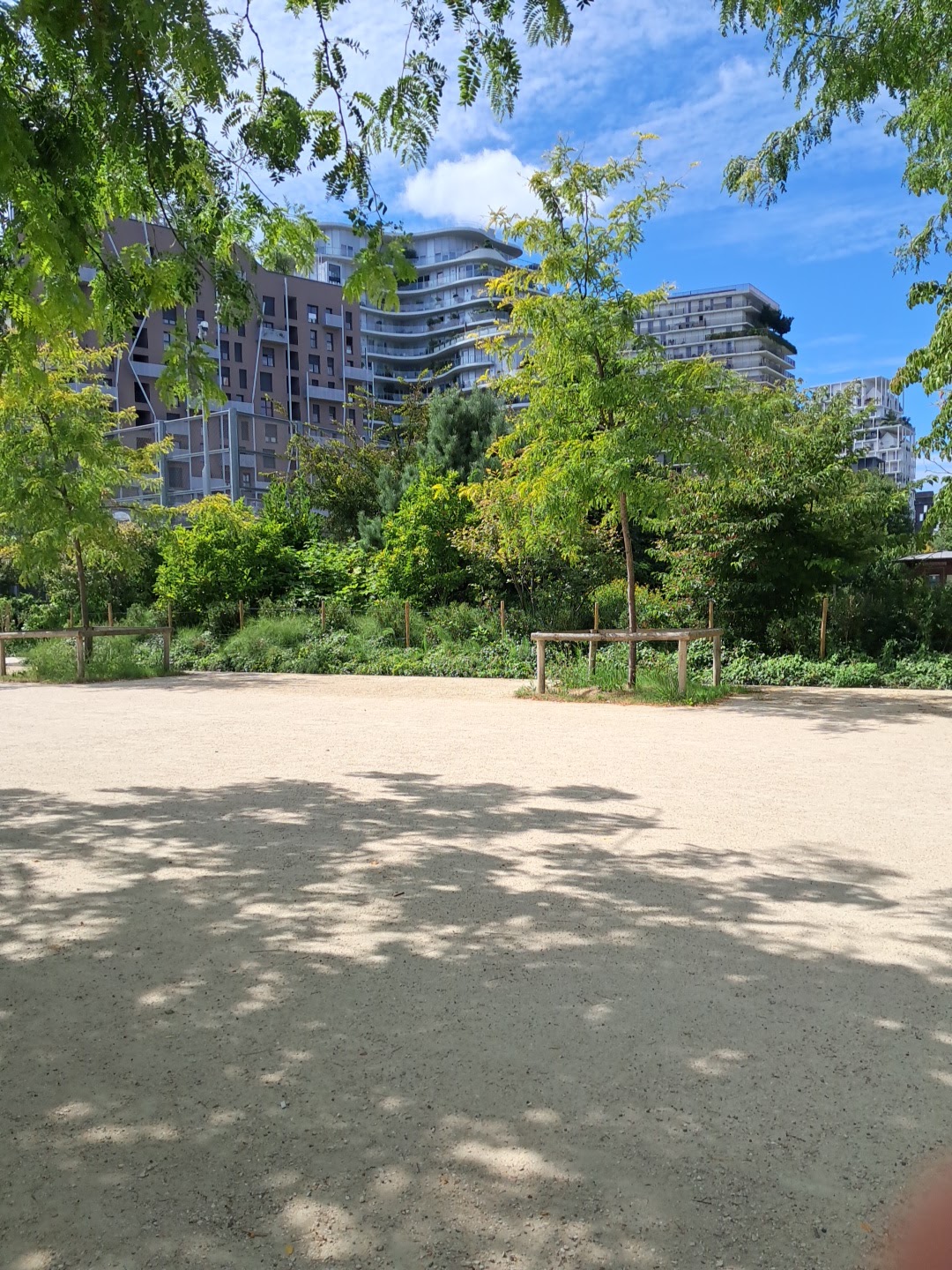 Parc Clichy-Batignolles - Martin Luther King photo 2